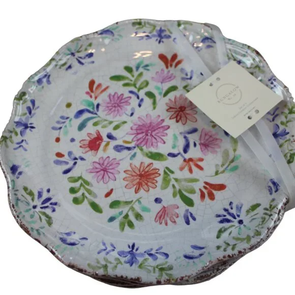Bungalow No 10 Flower Rustic Dinner Plate Set 4 Scalloped Melamine Blue Red NWT - Picture 1 of 7
